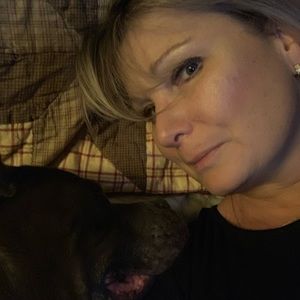 Meet your Posher, Rhonda